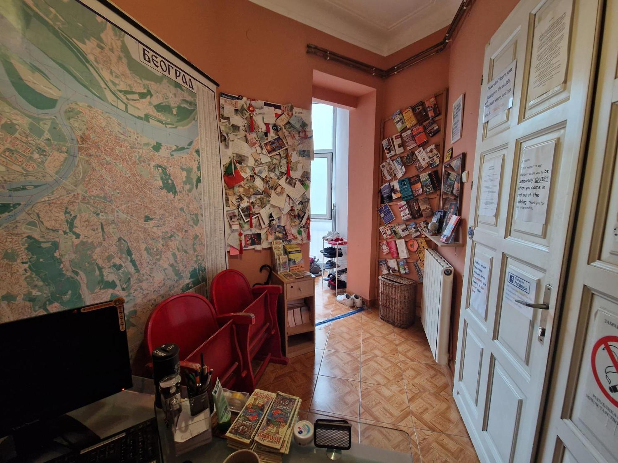 Hostelche Hostel Belgrad Exteriör bild