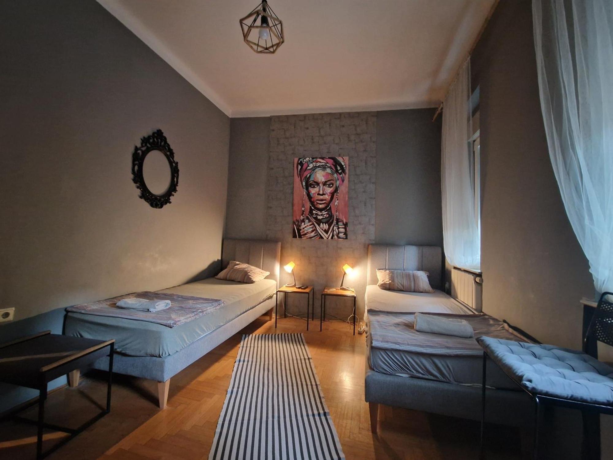 Hostelche Hostel Belgrad Exteriör bild